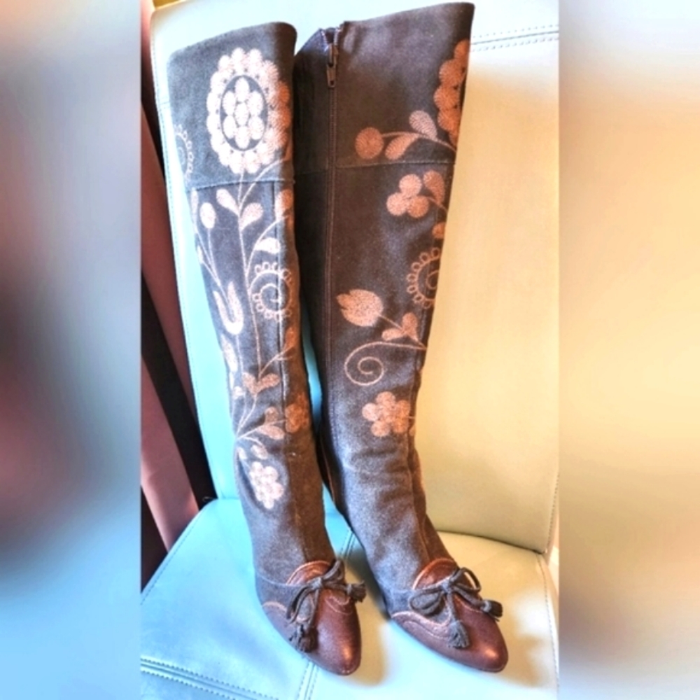 SAM EDELMAN Granny  Embroidery Suede Leather  Zip Toe Ties Knee Boots 8.5 EUC